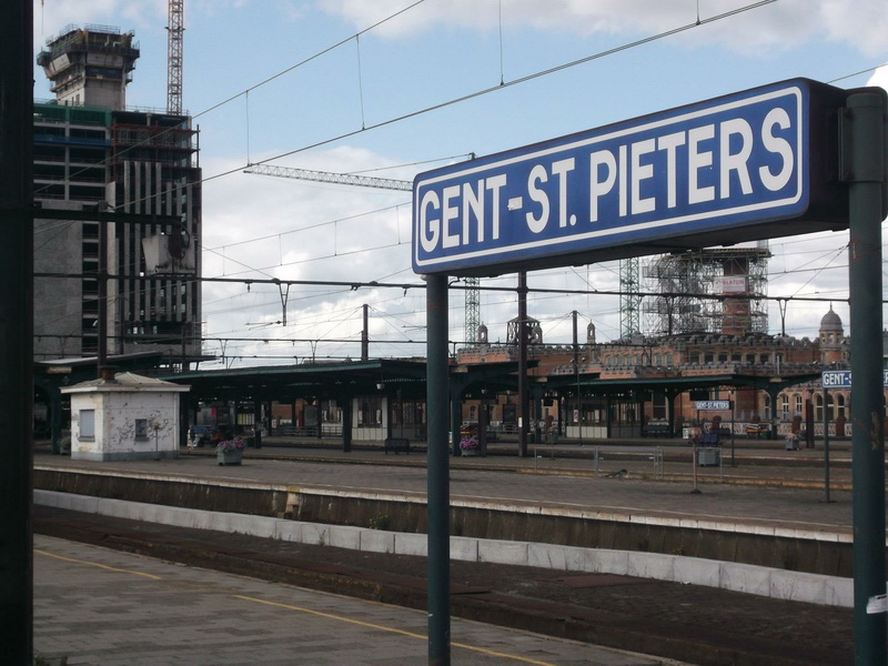 Station Gent Sint Pieters 1